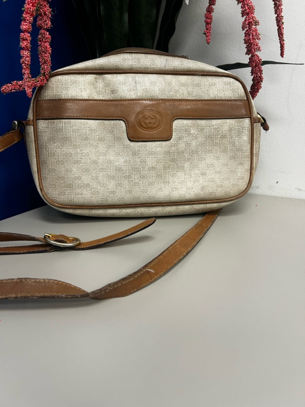 Vintage 80s GUCCI Canvas and Leather Monogram Gg Shoulder Bag!